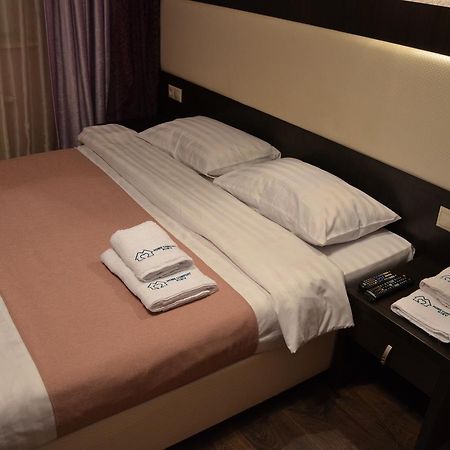 Home Comfort Livoberezhna Iec Kiev Екстериор снимка