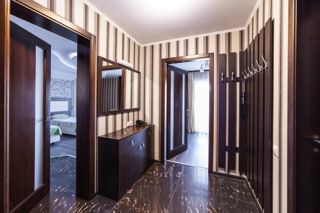 Home Comfort Livoberezhna Iec Kiev Екстериор снимка