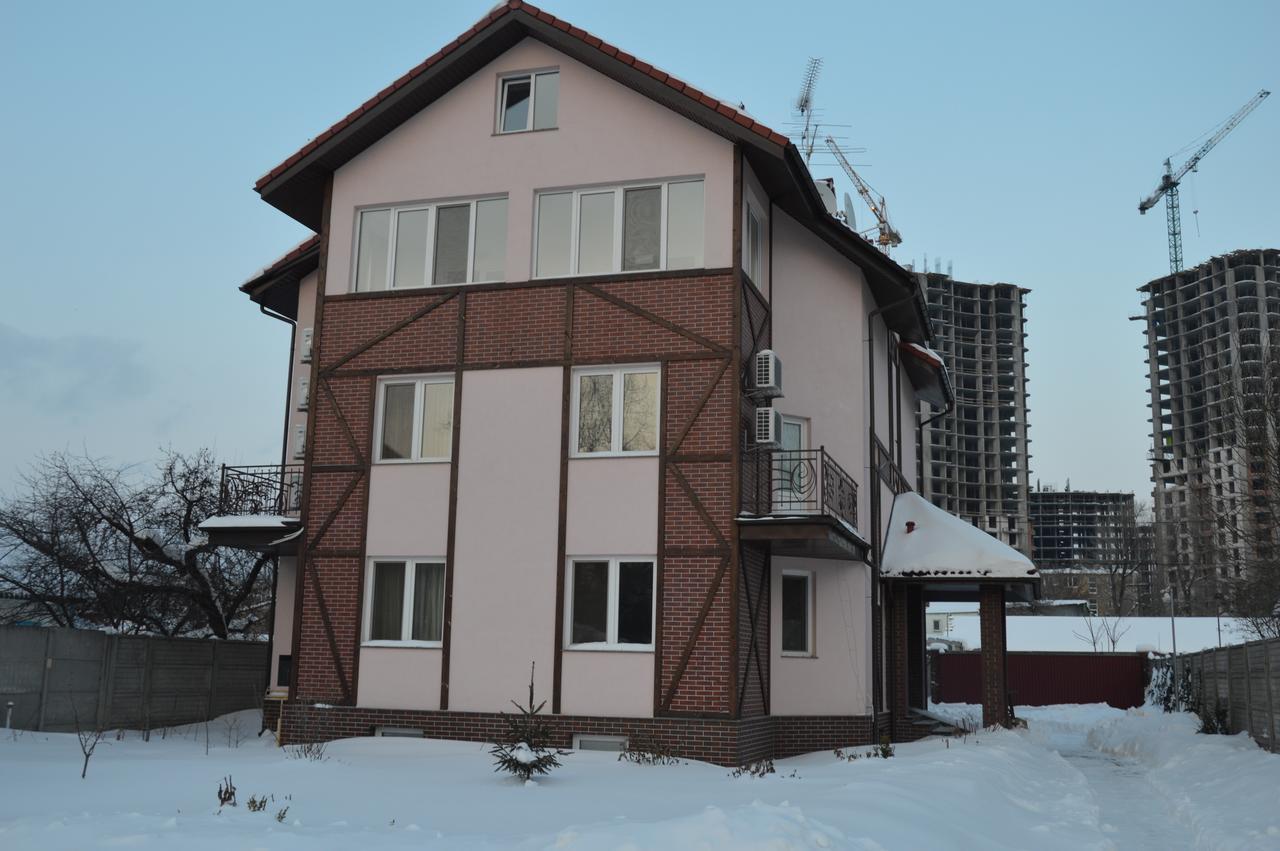Home Comfort Livoberezhna Iec Kiev Екстериор снимка